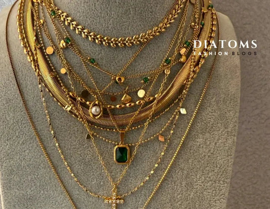 Minimalist Vs Maximalist The 2025 Jewellery Aesthetic Guide - Diatoms