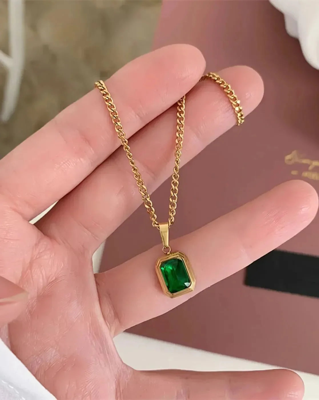 Green Emerald Necklace - Diatoms