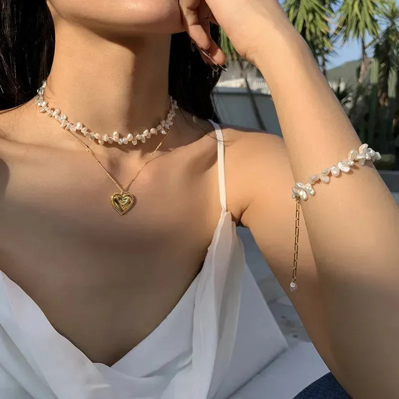Vacation Round Pearl Beaded Necklace - Diatoms