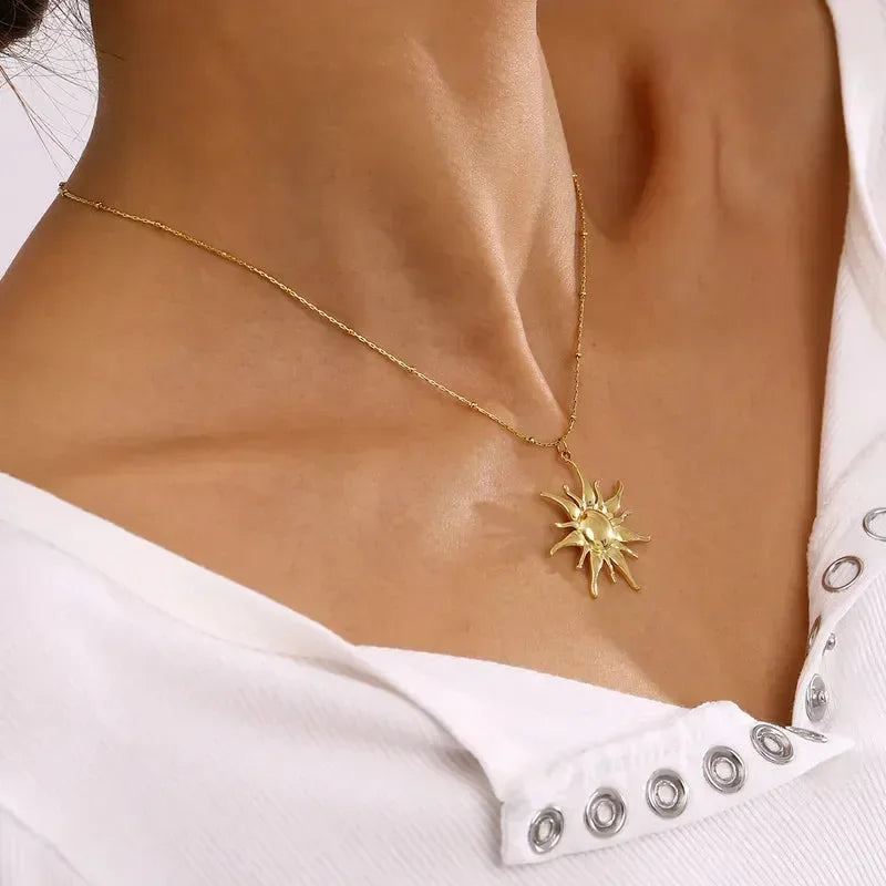 Classic Style Sun Rise Pendant - Diatoms