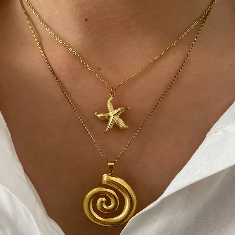 Marine Style Starfish Conch Shell Necklace