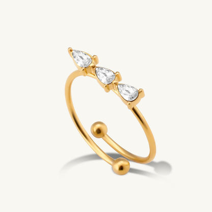 Tri Diamond Gold Ring