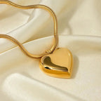 Golden Heart Magnetized Chain Necklace - Diatoms