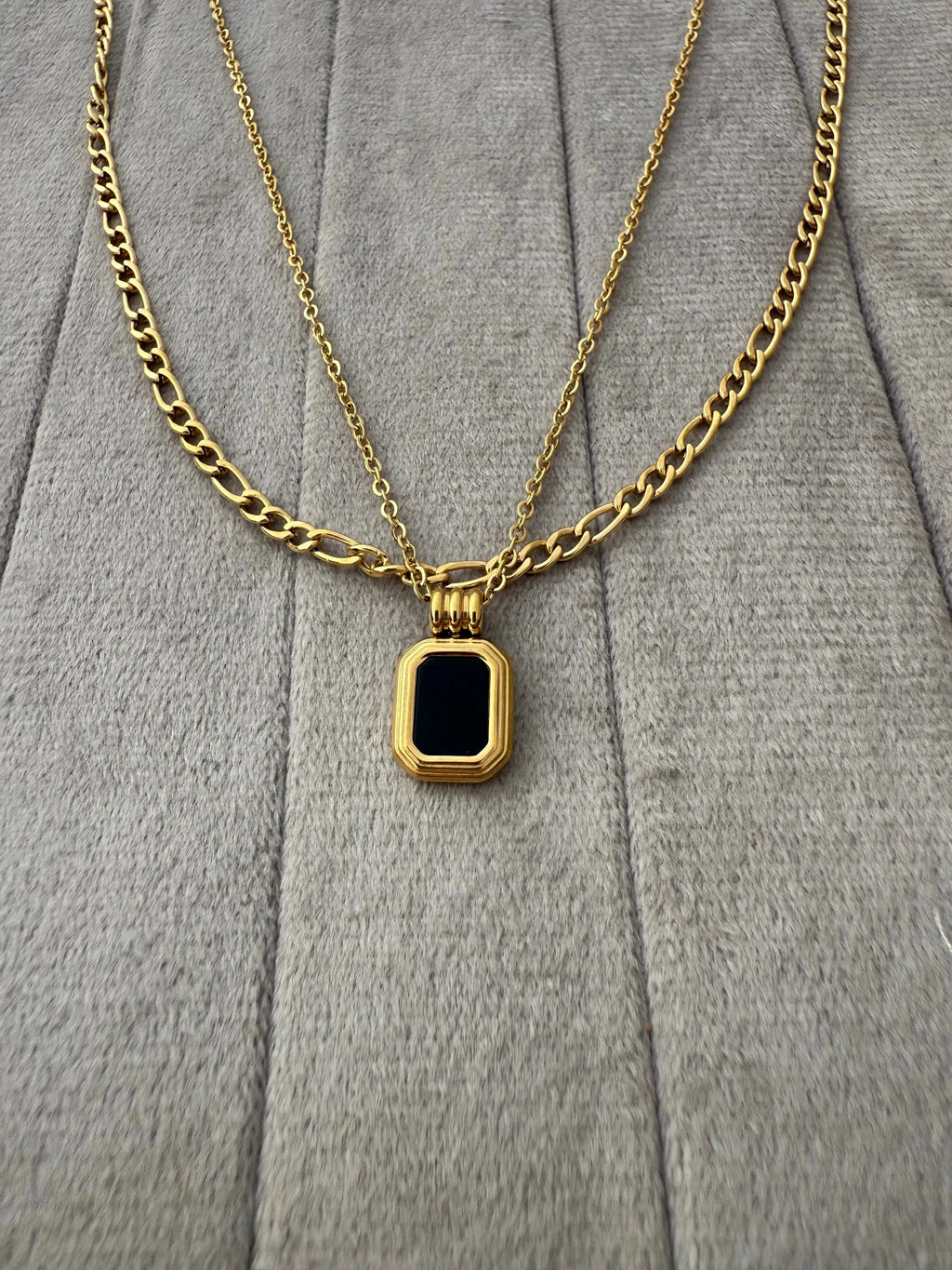 Black Meridian Double Layered Necklace - Diatoms