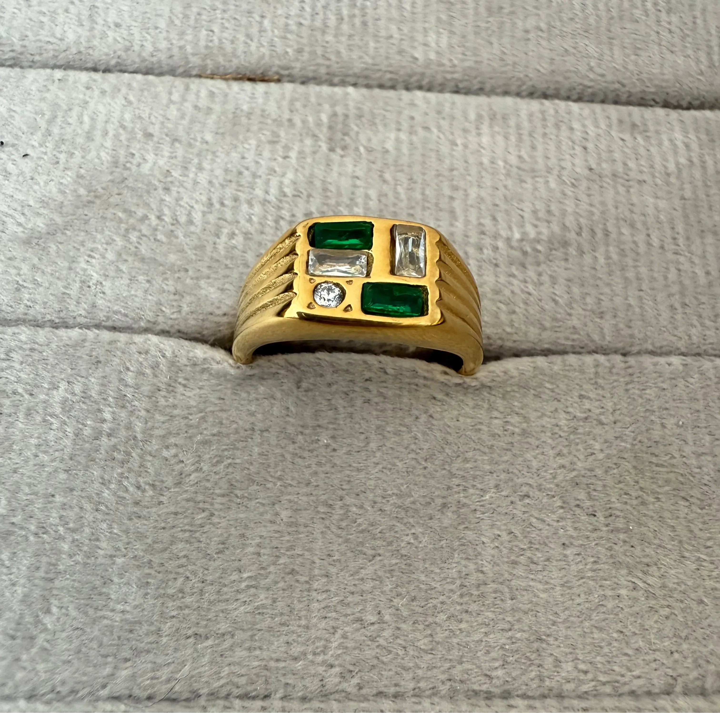 Retro Geometric Dainty Rings - Diatoms