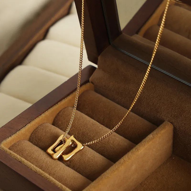 Square Hollow Geometric Classic Pendant