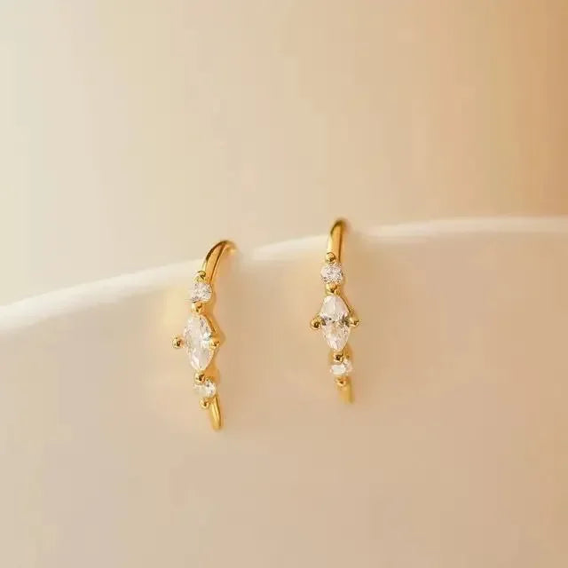 U Shaped Diamond Mini Studs Earrings - Diatoms