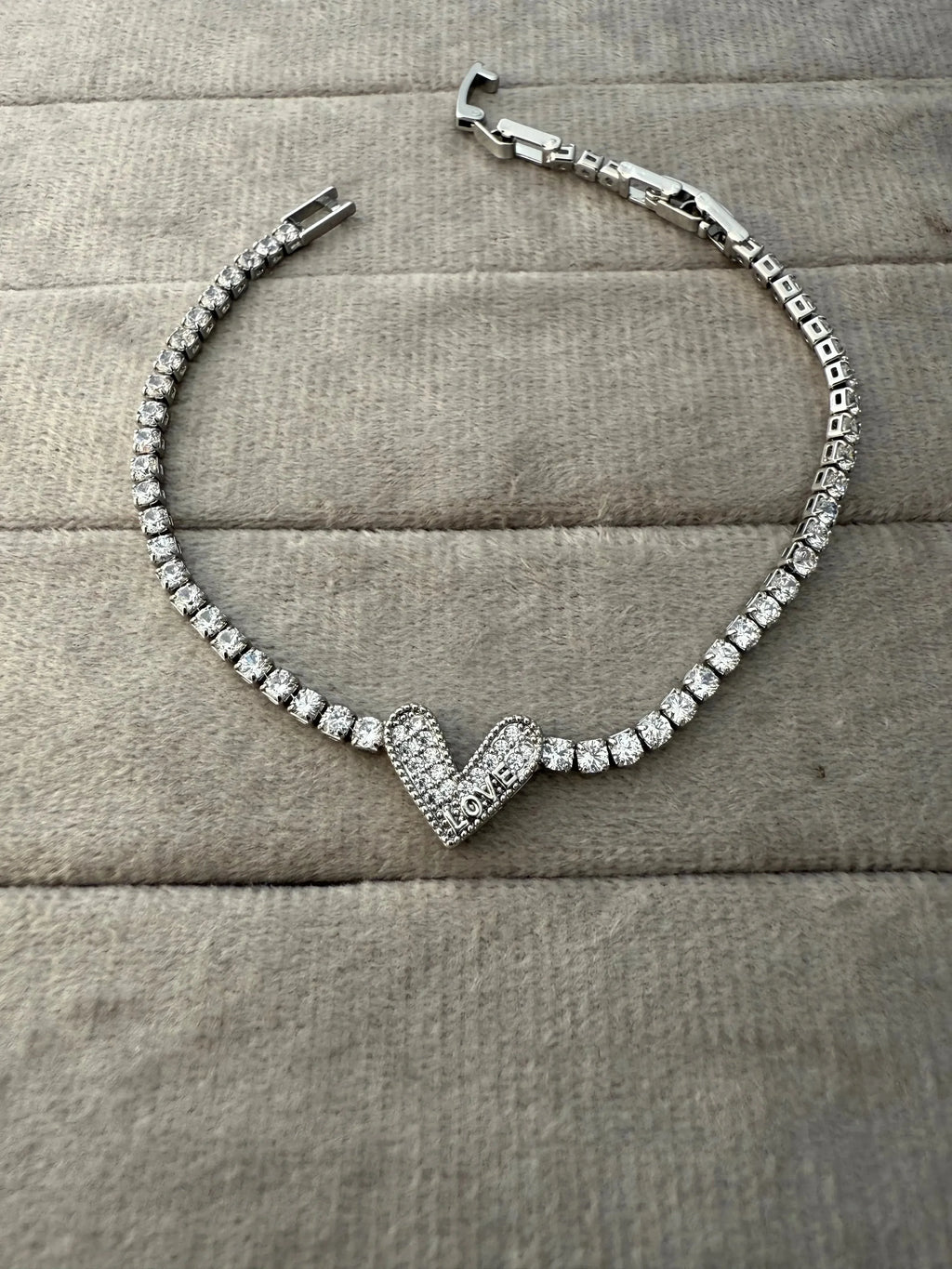 Loveheart Silver Whitestone Bracelet - Diatoms
