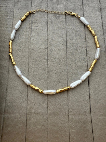Baroque Pearl Necklace - Diatoms