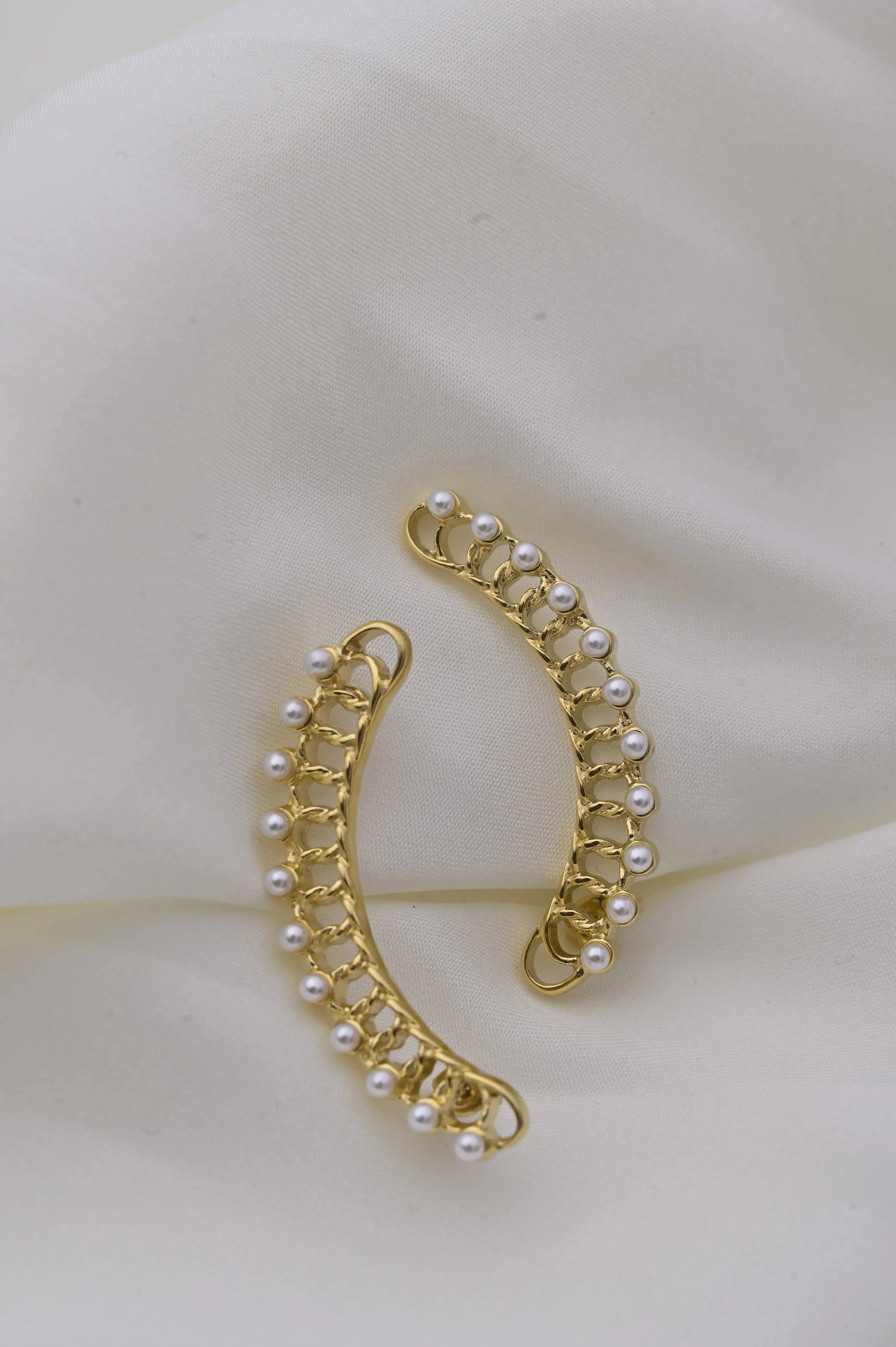 Pearl Earcuff Earrings - Diatoms