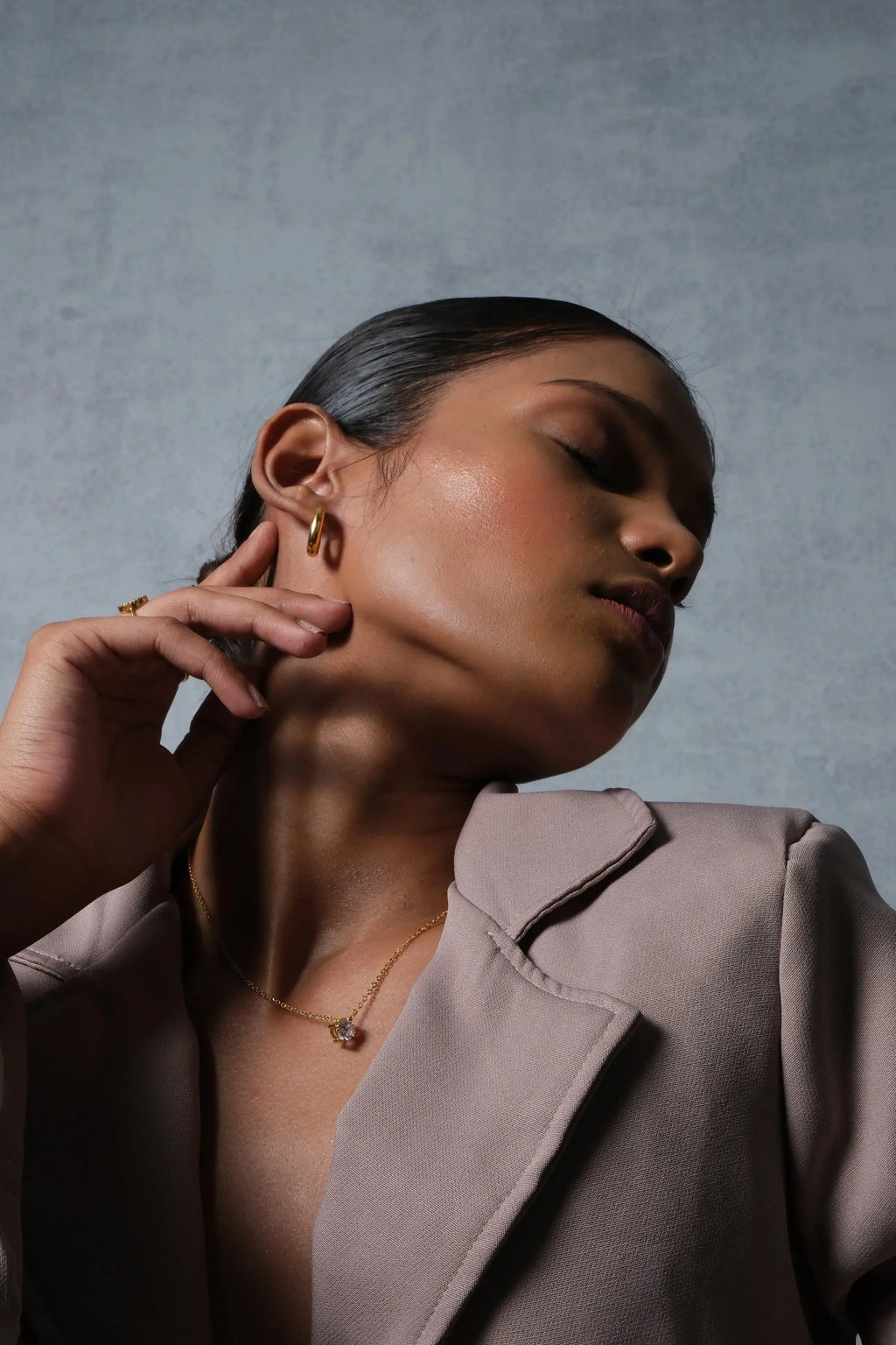 Prestigious Golden Luster Earrings - Diatoms