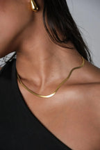 Luxe Herringbone Statement Gold Chain Necklace - Diatoms