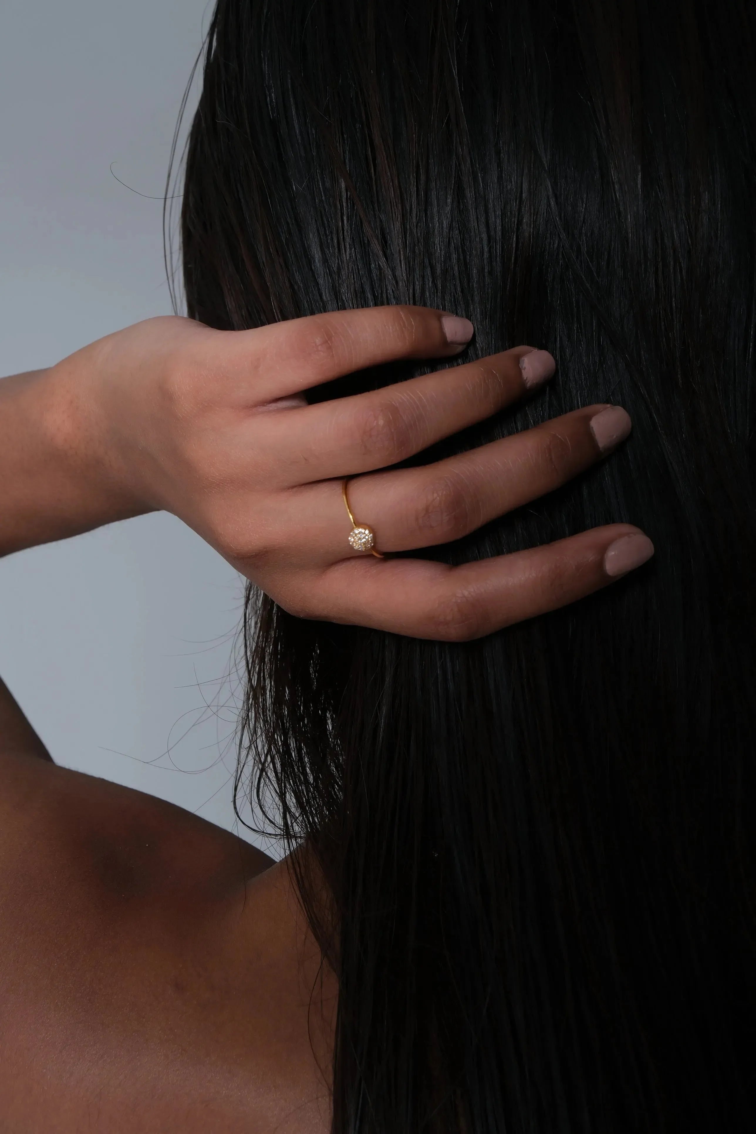 Round Shape Diamond Ring - Diatoms