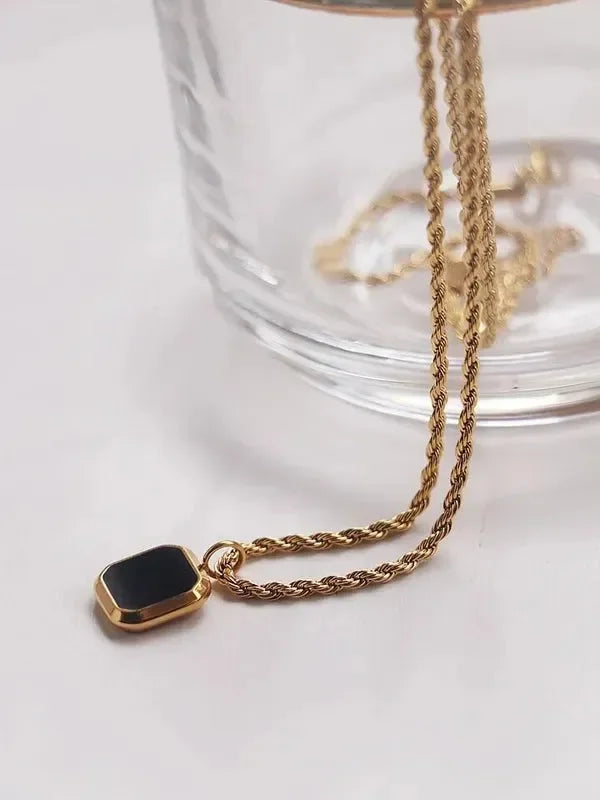 Luxy Black Scintillating Pendant - Diatoms