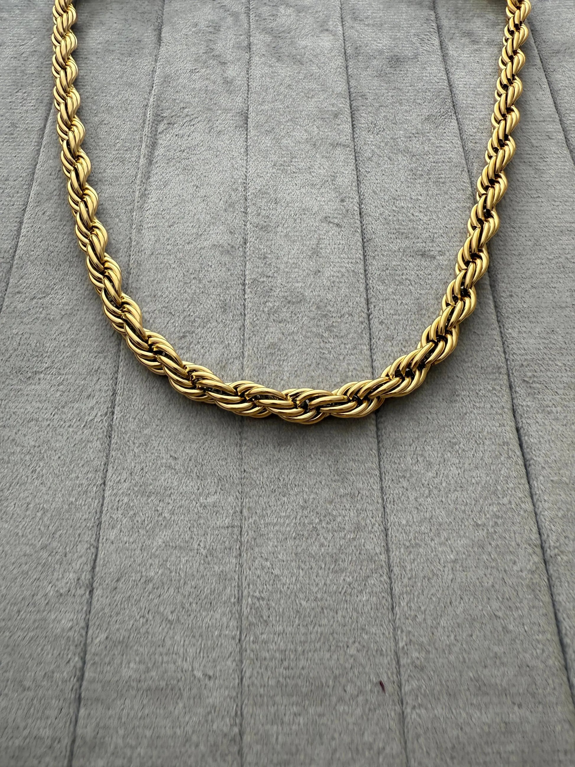Bling Buzz Twisted Chain Necklace - Diatoms