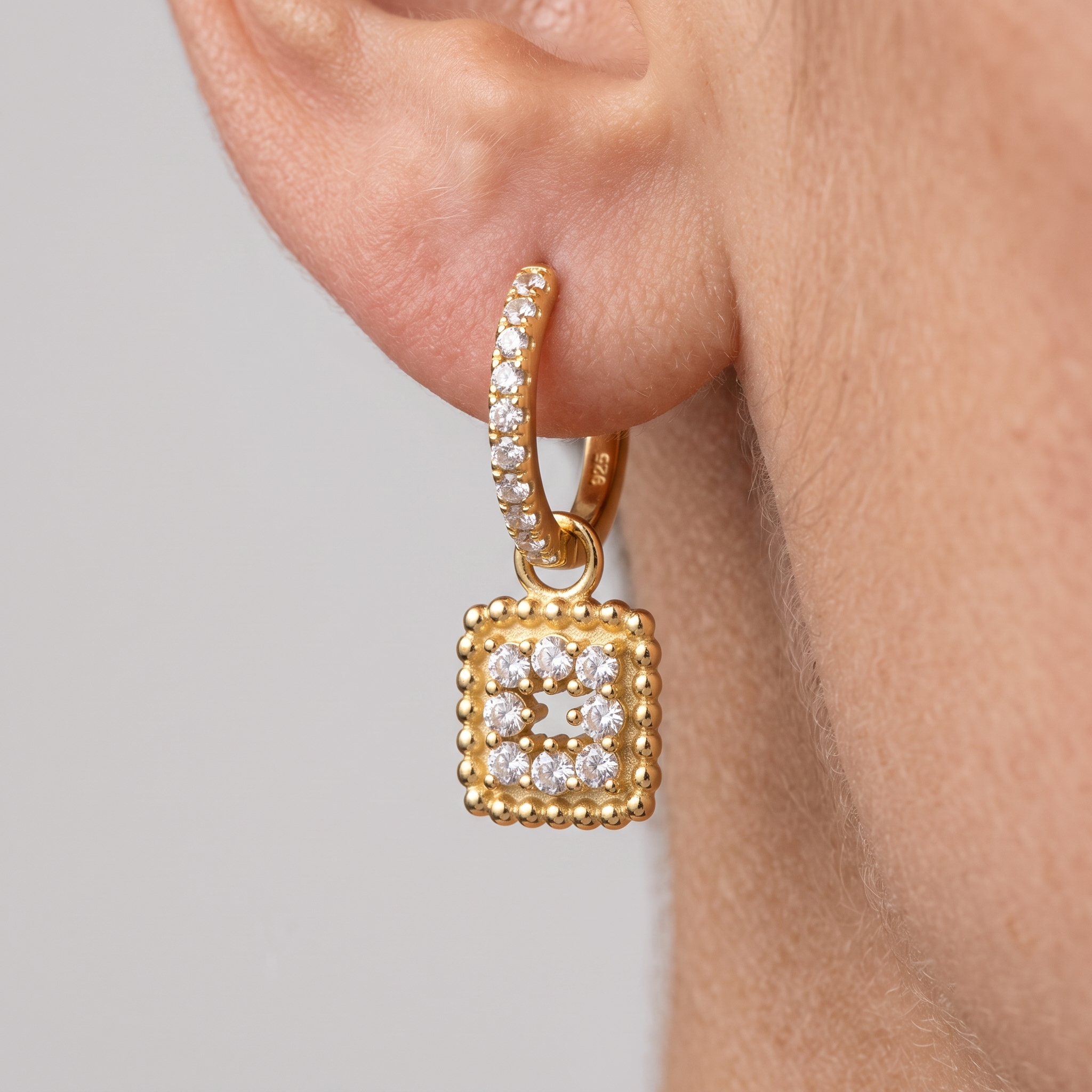 Belle Frame Earrings