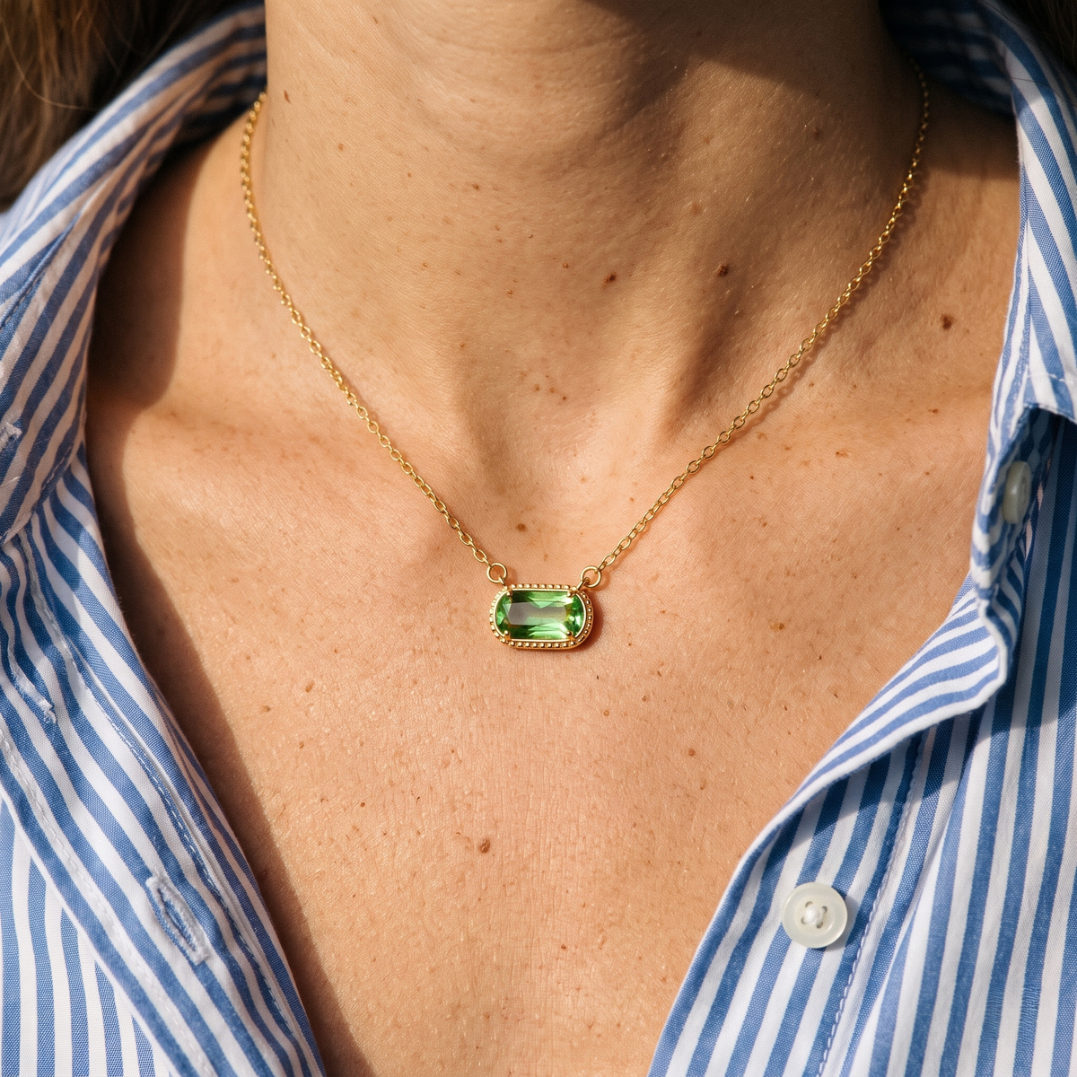 Green Oval Chain Necklace