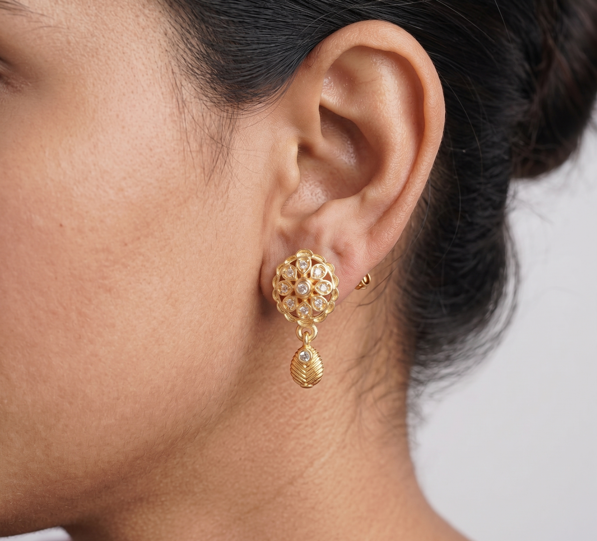 Swarna Pushp Karnphool Earrings