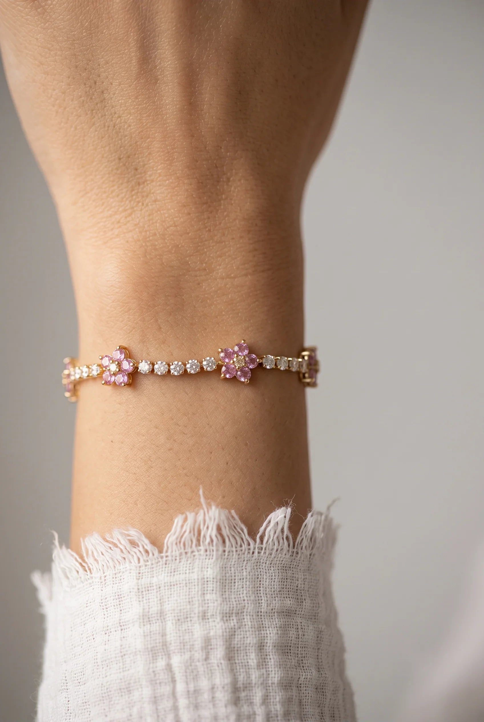 Flower Inlay Zircon Bracelets