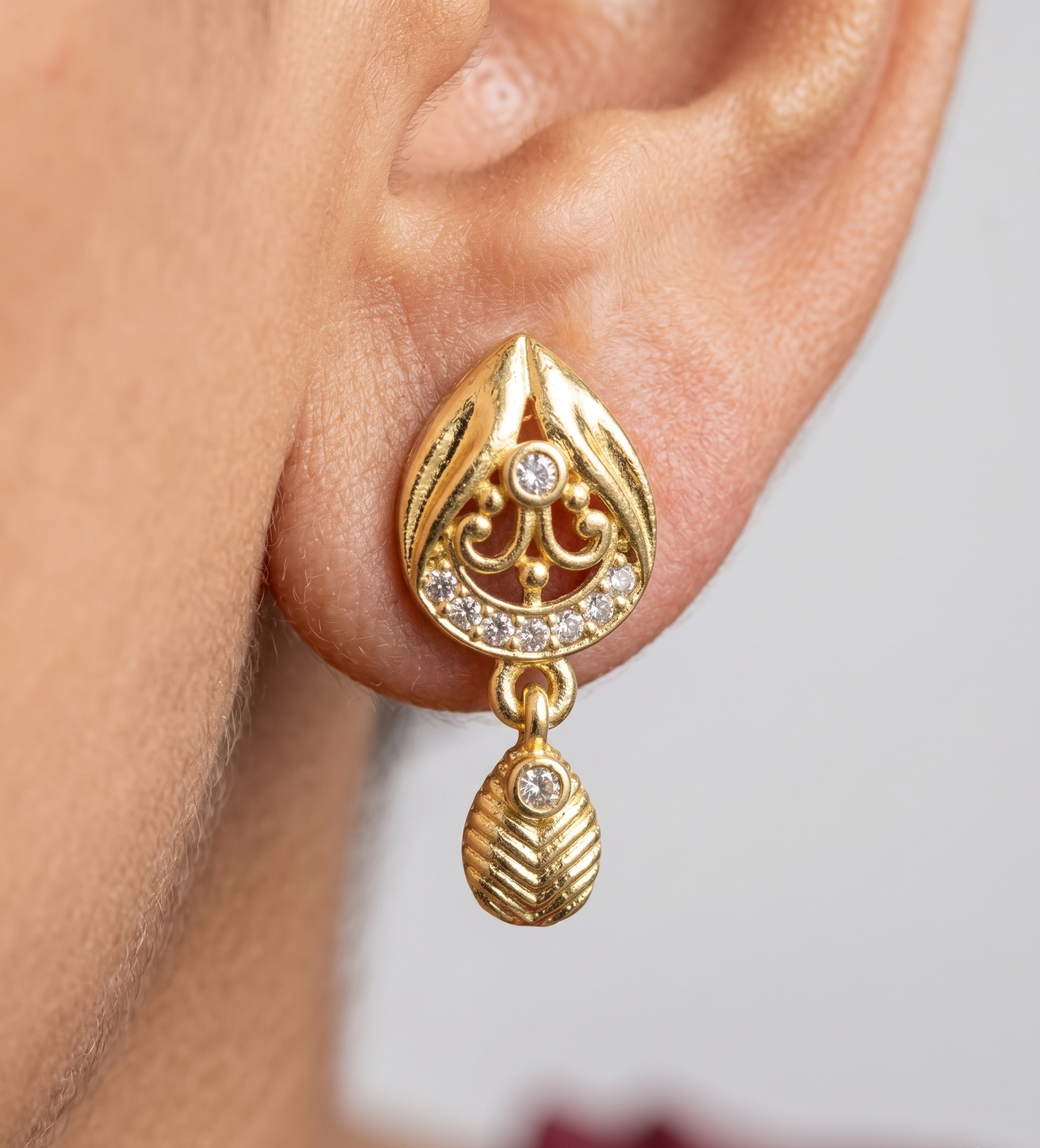 Shikhar Rashmi Earrings