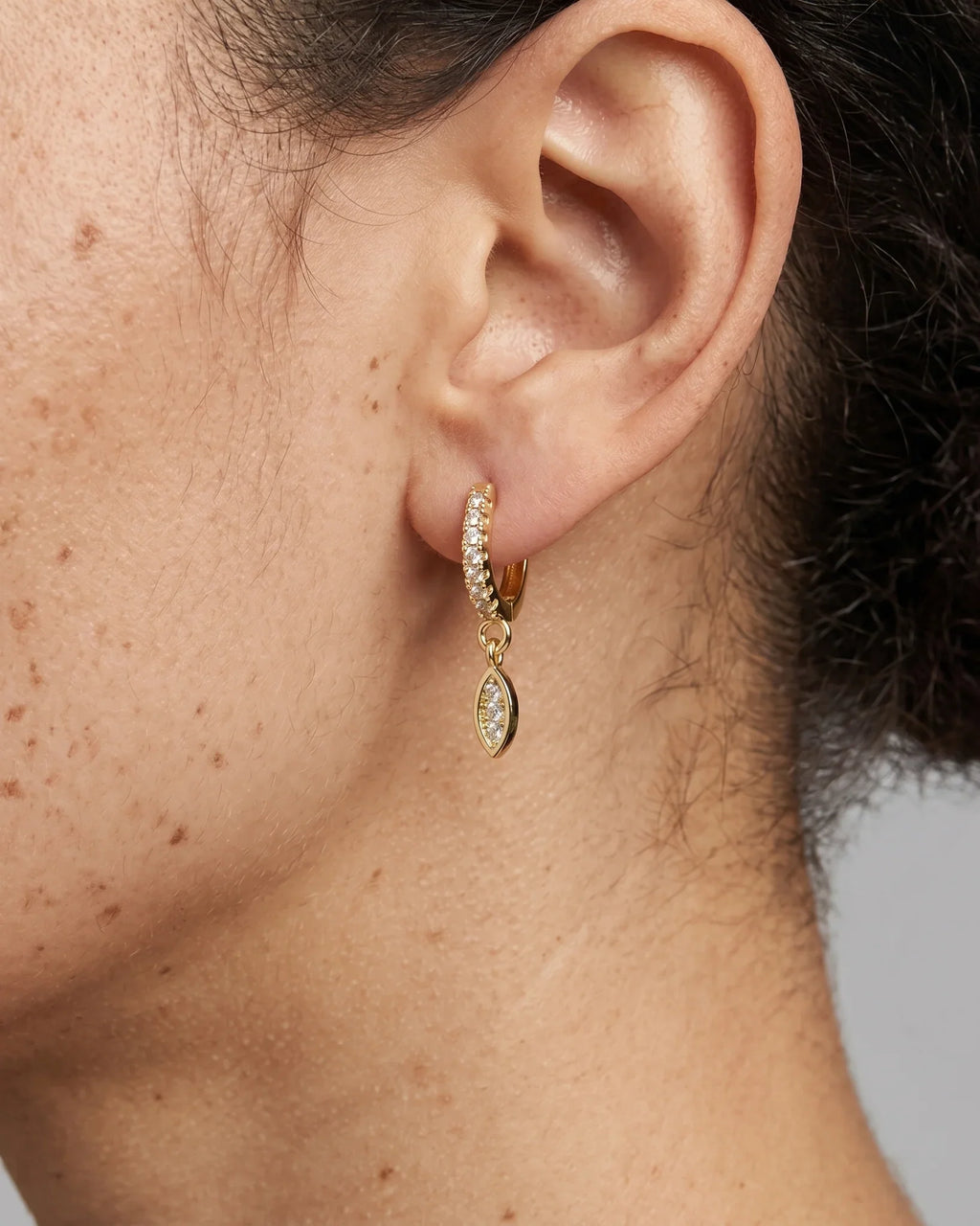 Retro Oval Zircon Drop Earrings