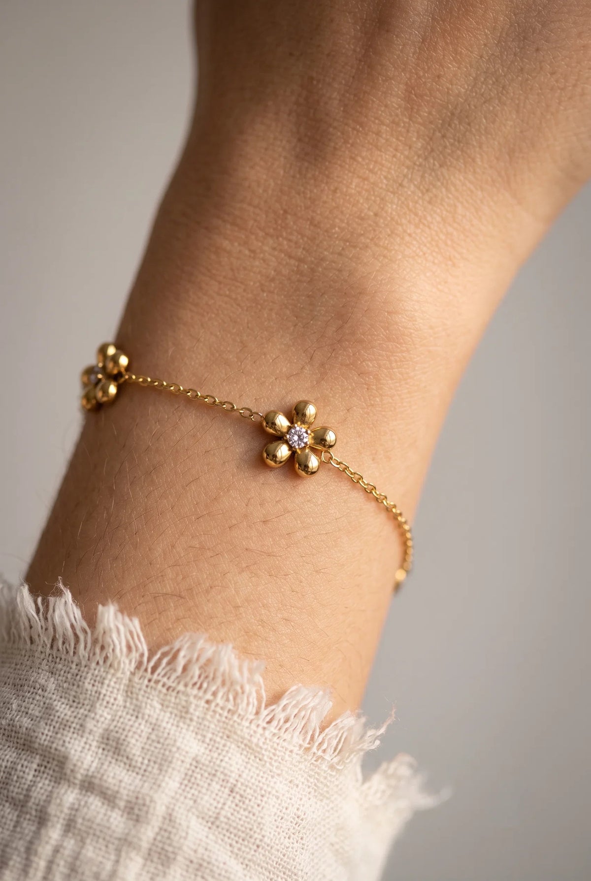 Artistic Flower Bracelet & Necklace