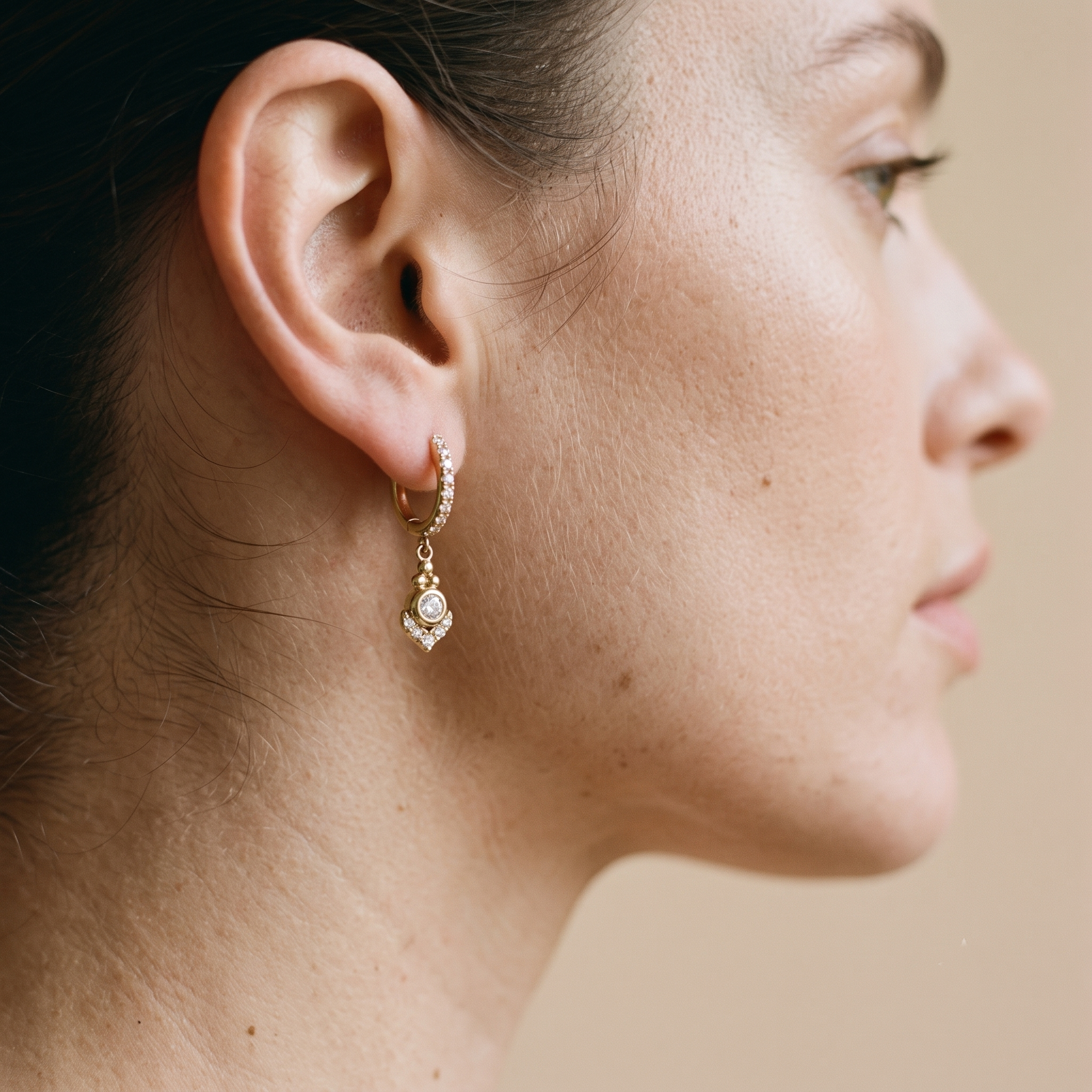 Stella Glow Drop Earrings