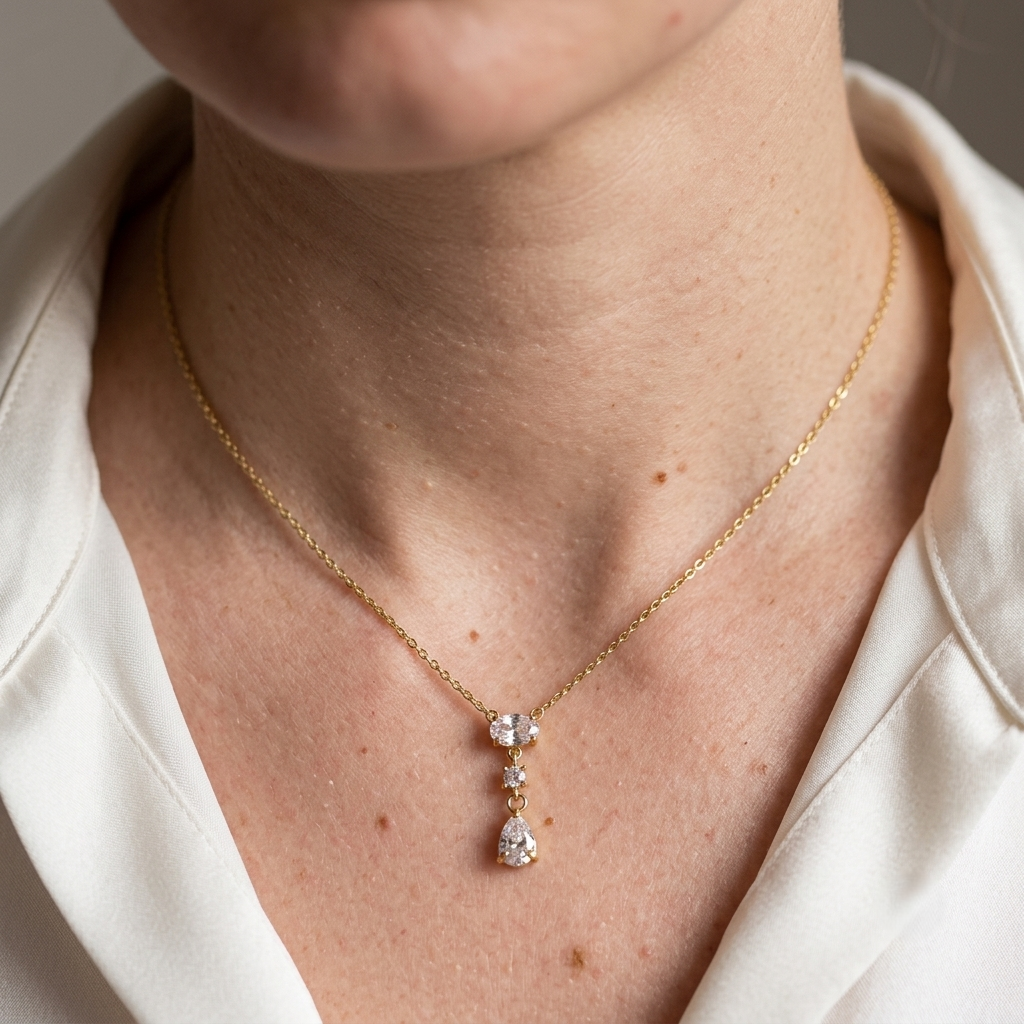 Aurora Thread Diamond Necklace