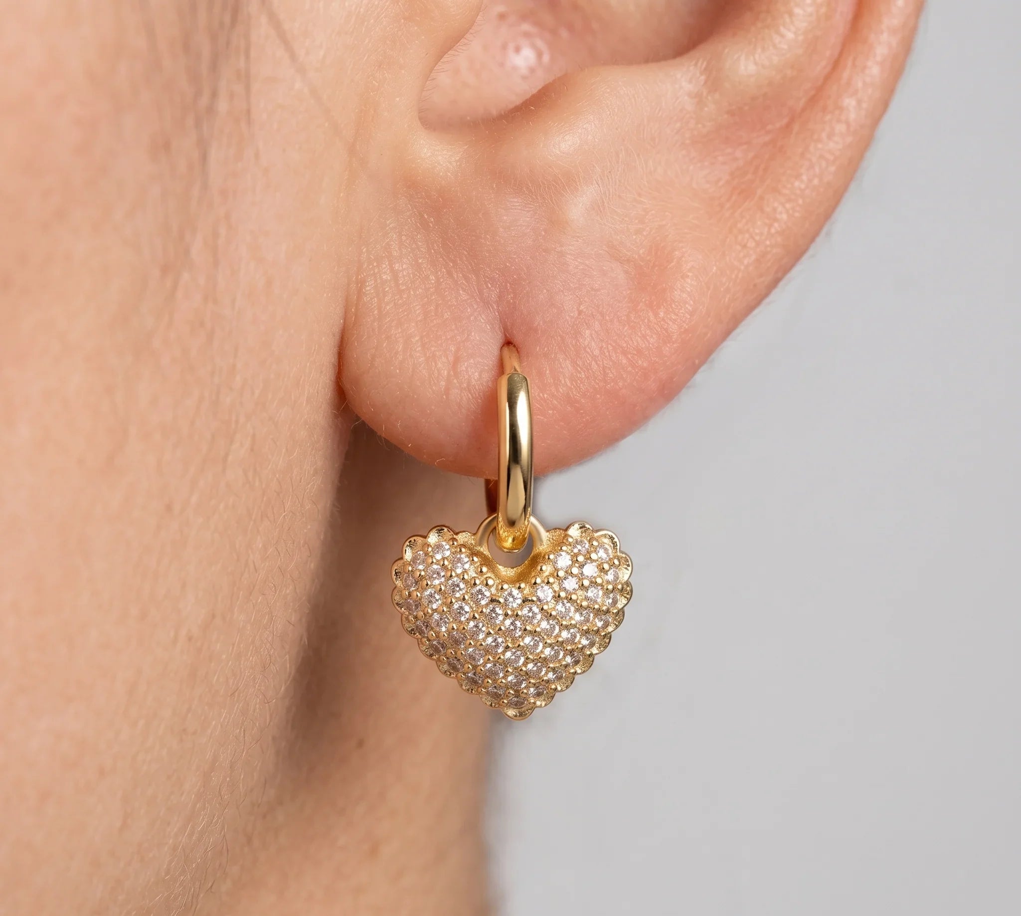 Commute Heart Shape Inlay Diamond Drop Earrings