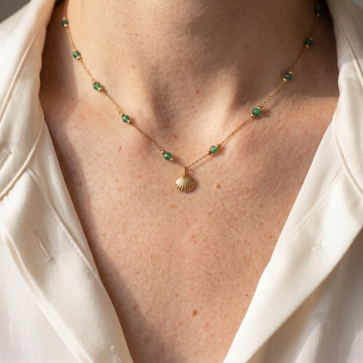 Luxy Shell Necklace & Bracelet