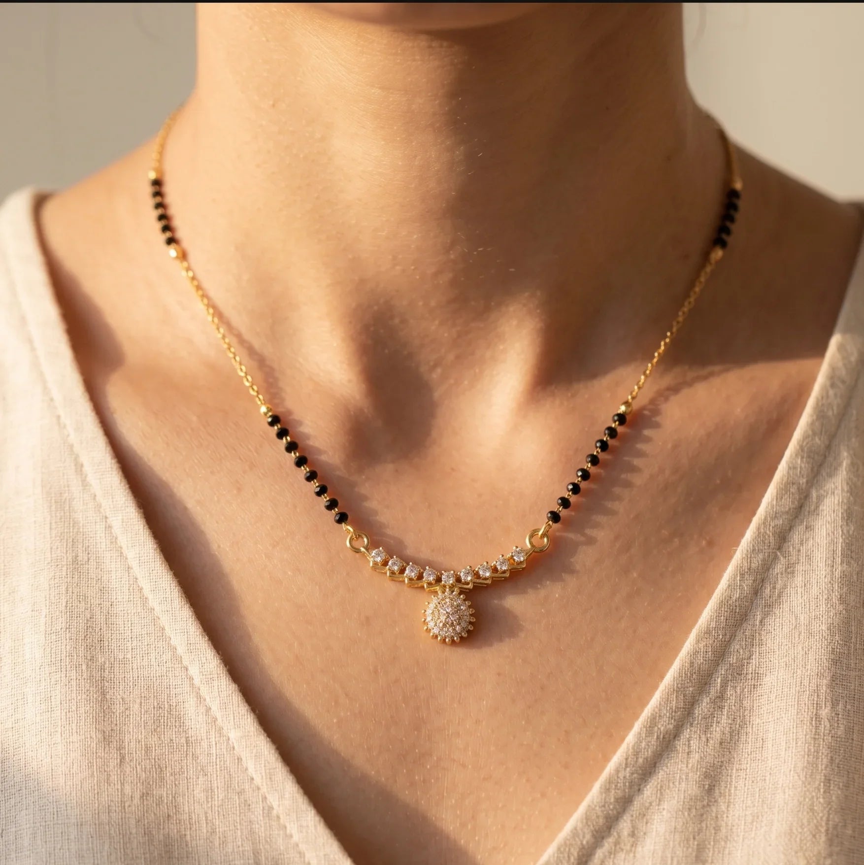 Anura Mangalsutra