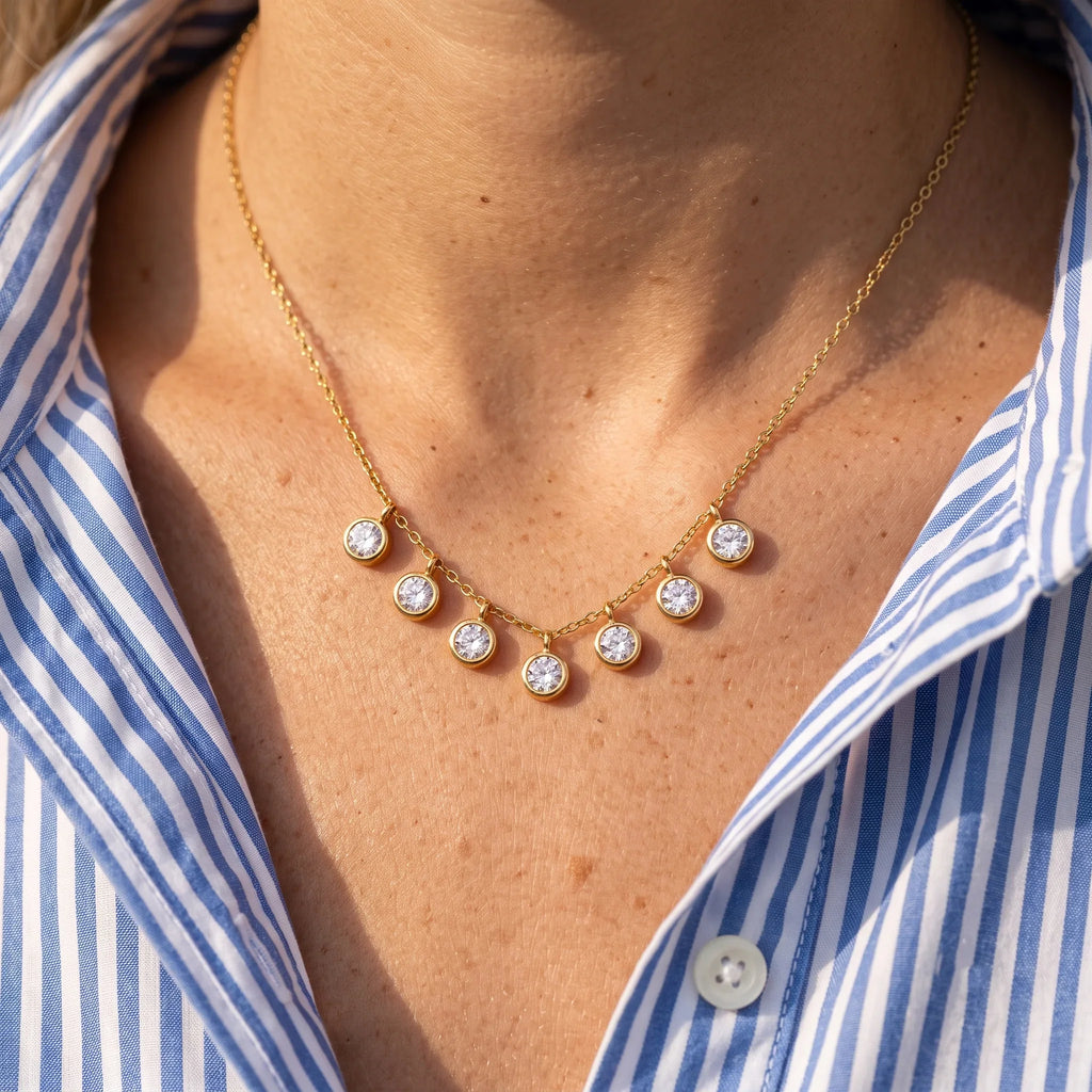 Luxe 7 Diamond Gold Necklace