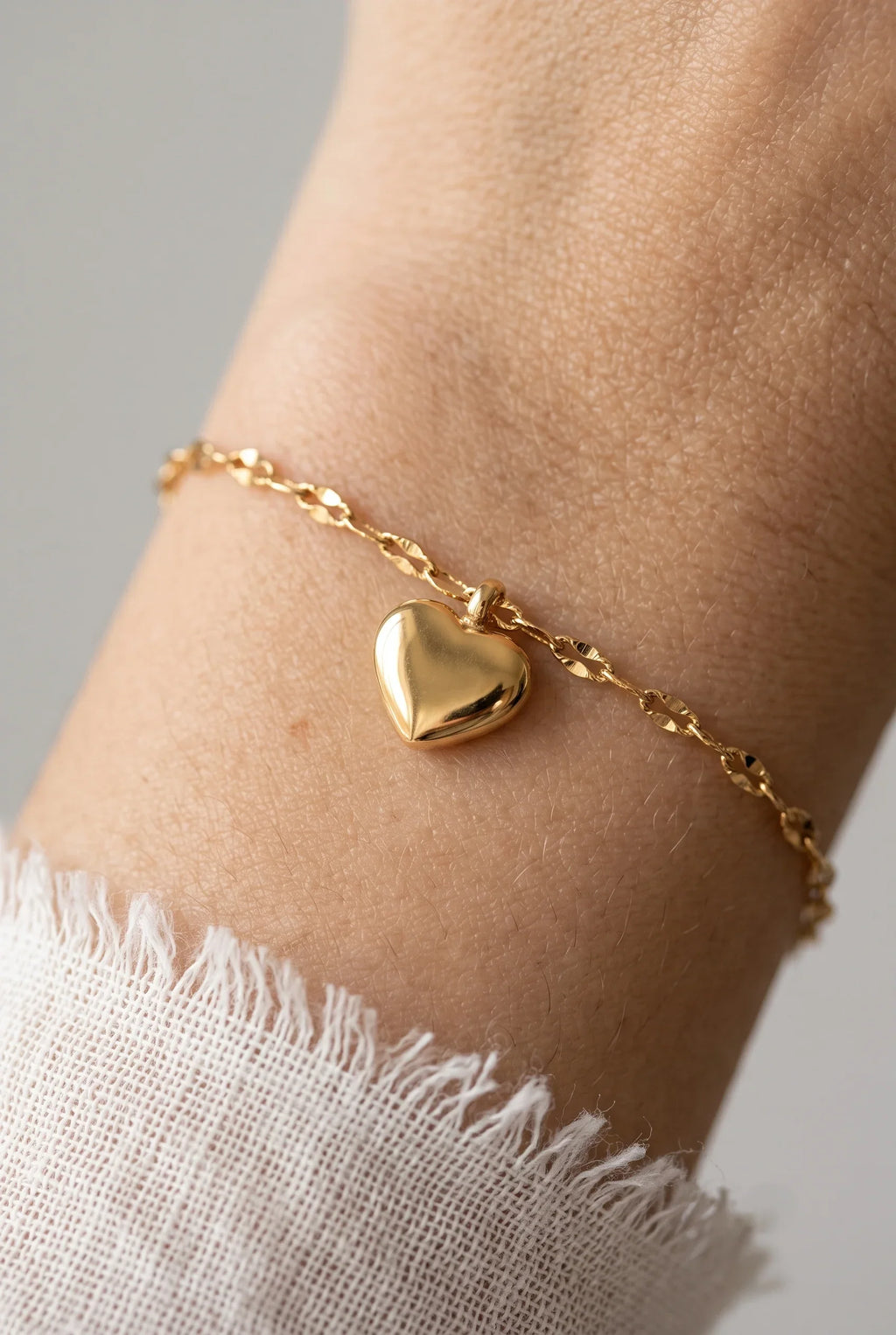Golden Heart Chain Bracelet