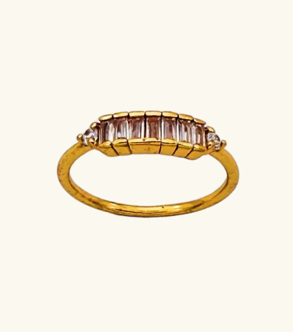 Baguette Cut Diamond Ring - Diatoms