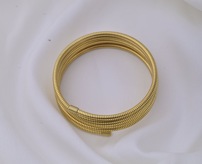 Sleek Spiral Gold Bracelet