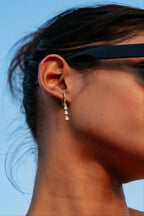 Opulent Ivory Diamond Drops Earrings - Diatoms