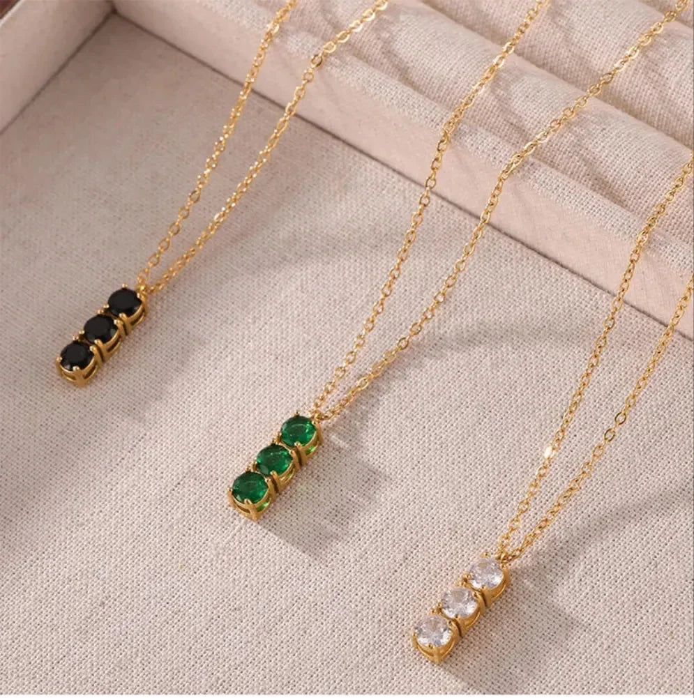 Dainty Drop Diamond Pendant Necklace - Diatoms