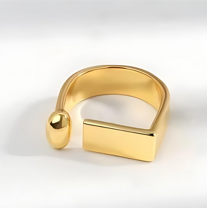 Luxe Squared Gold Ring