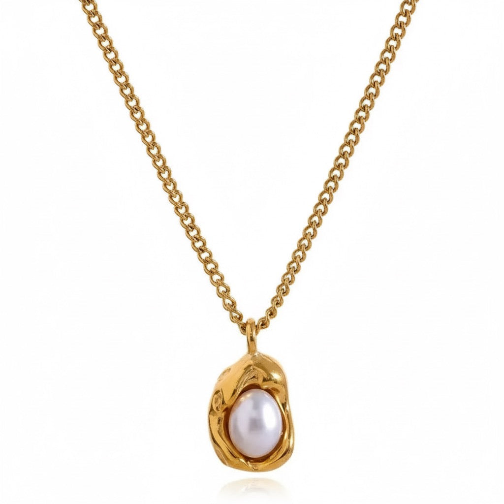Luxe Dazzle Pearl Pendant