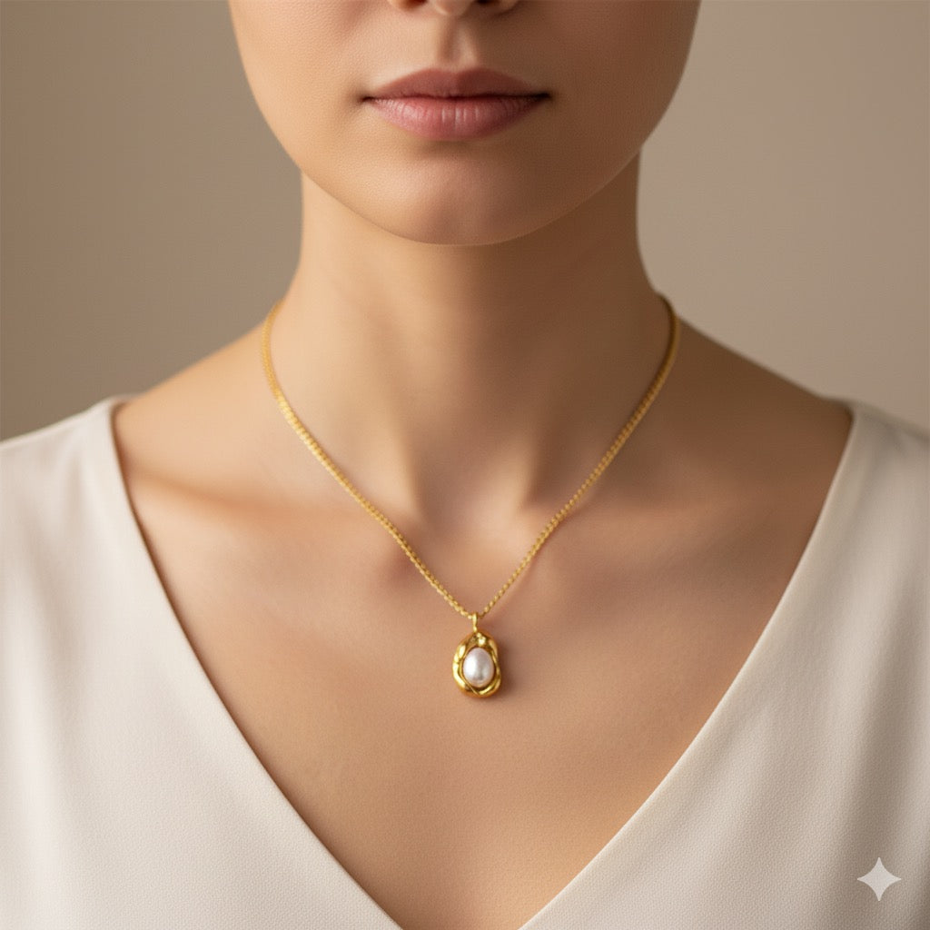 Luxe Dazzle Pearl Pendant