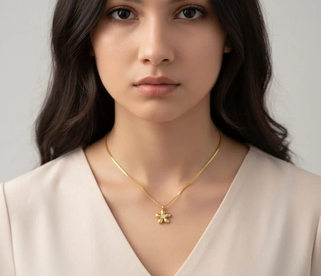 Diatoms Floral Shaped Necklace