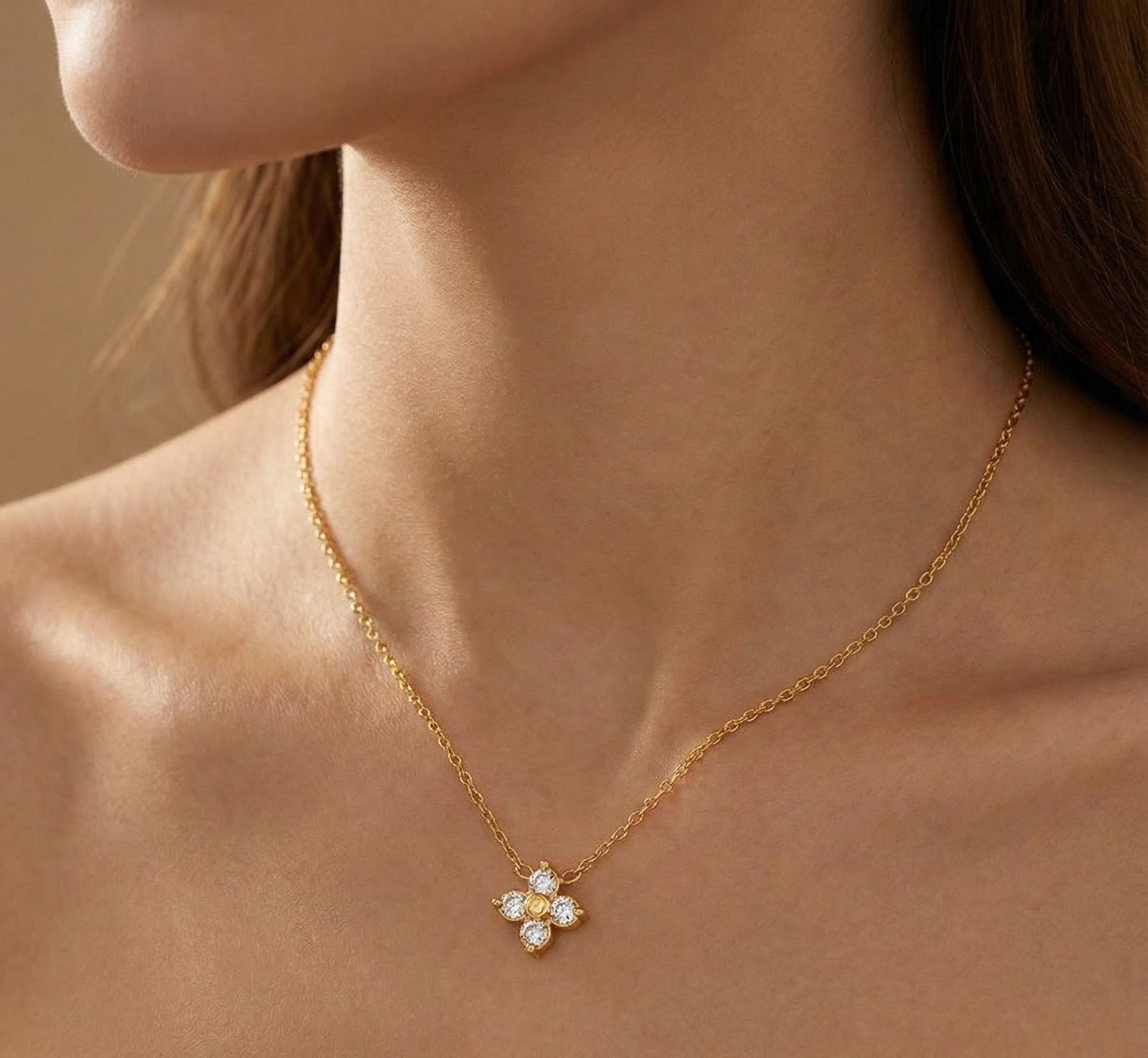 Diatoms Flower Pendant Necklace