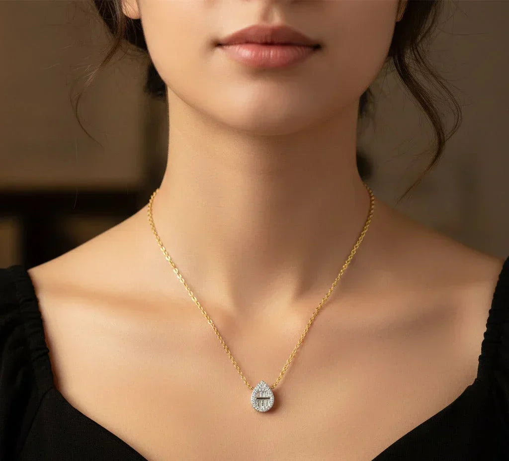 Elegant Water Droplets Zircon Pendant