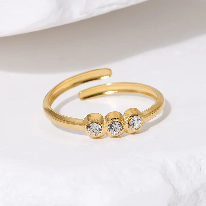Diatoms Luxe French Style Ring