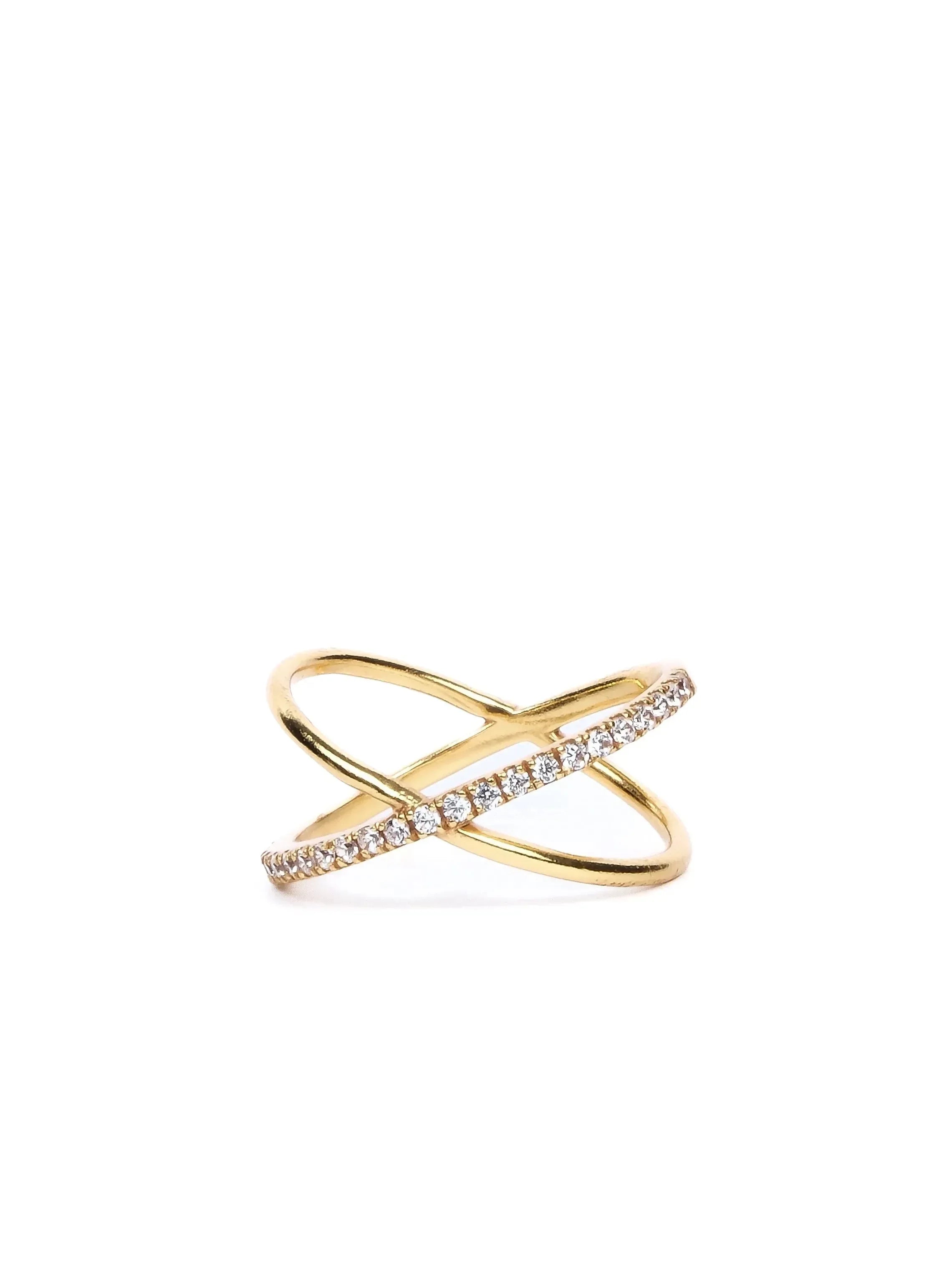 Diamond-Studded Gold Circle Ring - Diatoms