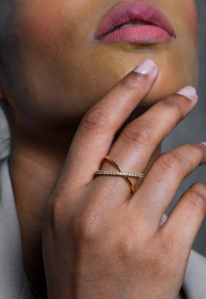 Diamond-Studded Gold Circle Ring