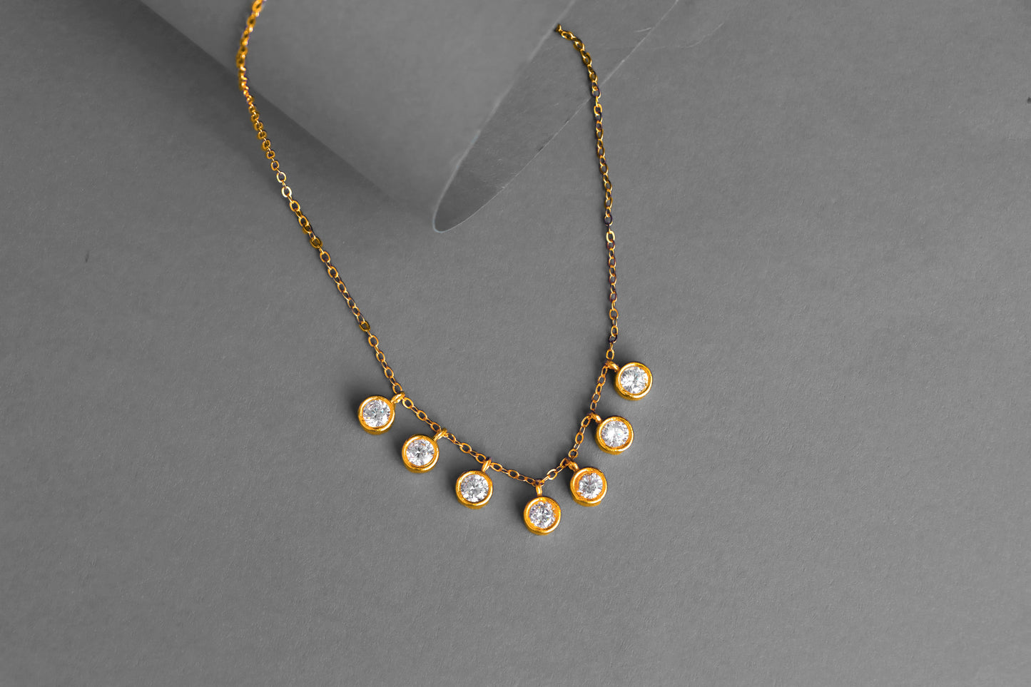 Luxe 7 Diamond Gold Necklace