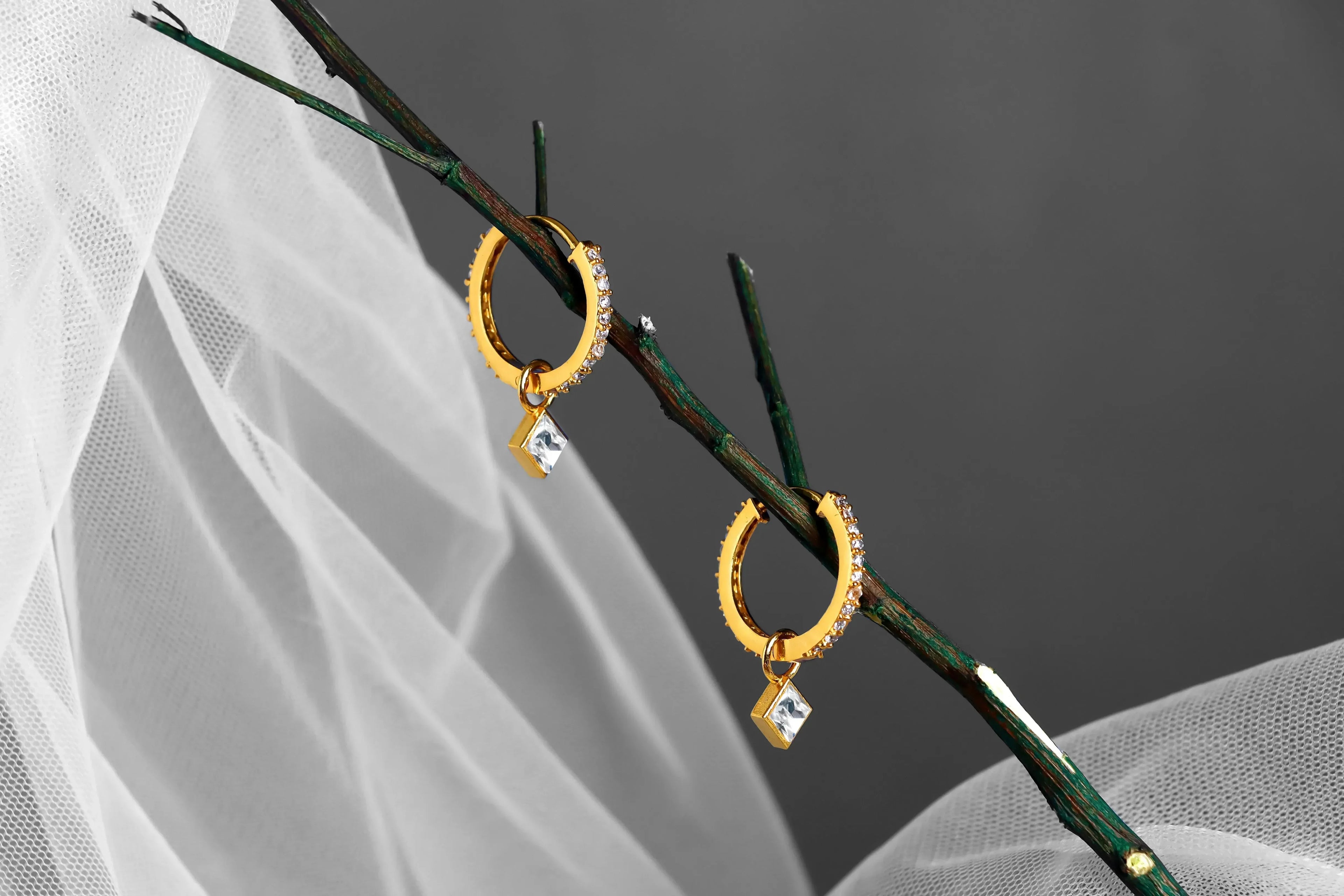 Luxe Gold Gemstone Earrings - Diatoms
