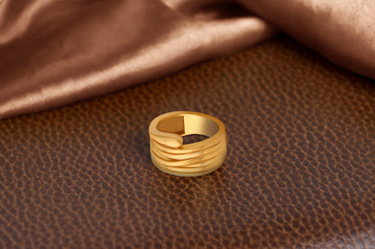 Luxe Gold Wrap Ring