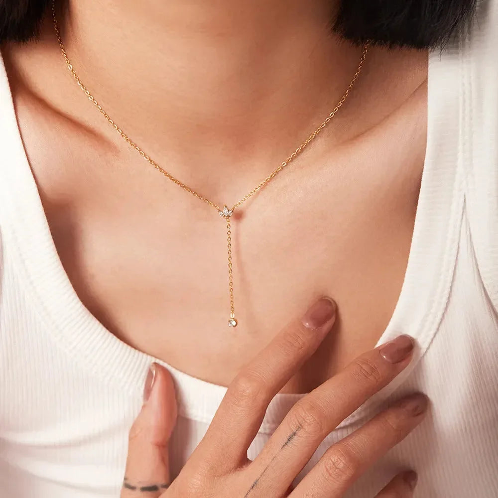 Dream Lariat Diamond Necklace - Diatoms